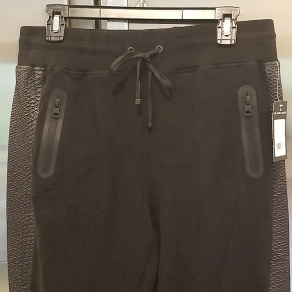 💕BLANC NOIR💕 City Tux Jogger Sweatpants in Black - Picture 7 of 12